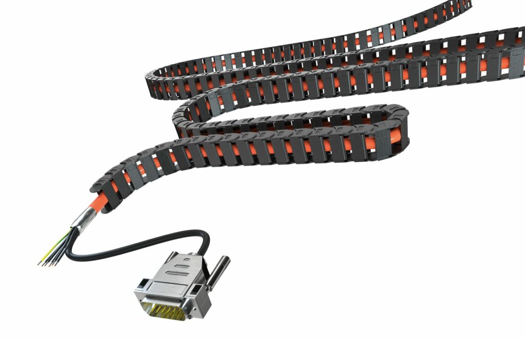 Verbunden auf Distanz: One Cable Solution